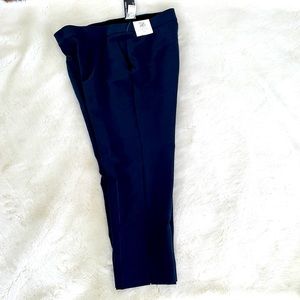 14W dress barn women’s dress pants. Navy blue. Stretch fabric